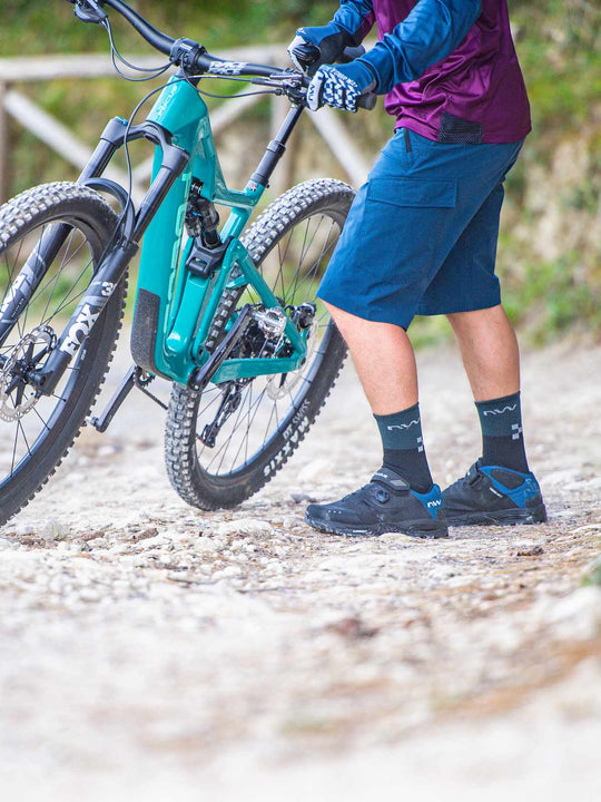 Spodenki rowerowe NORTHWAVE Edge Baggy niebieski - Adventure Sports
Spodenki rowerowe NORTHWAVE Edge Baggy niebieski - Adventure Sports