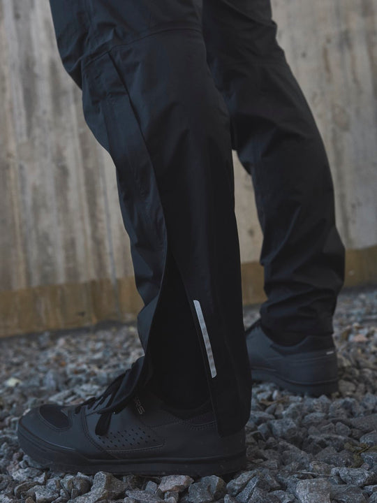 Spodnie rowerowe POC Motion Rain Pants czarny
Spodnie rowerowe POC Motion Rain Pants czarny