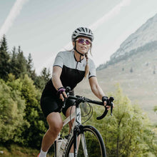 Okulary przeciwsłoneczne Julbo Split - biały/Light różowy | Spectron cat 3Cf - M - Adventure Sports
Okulary przeciwsłoneczne Julbo Split - biały/Light różowy | Spectron cat 3Cf - M - Adventure Sports