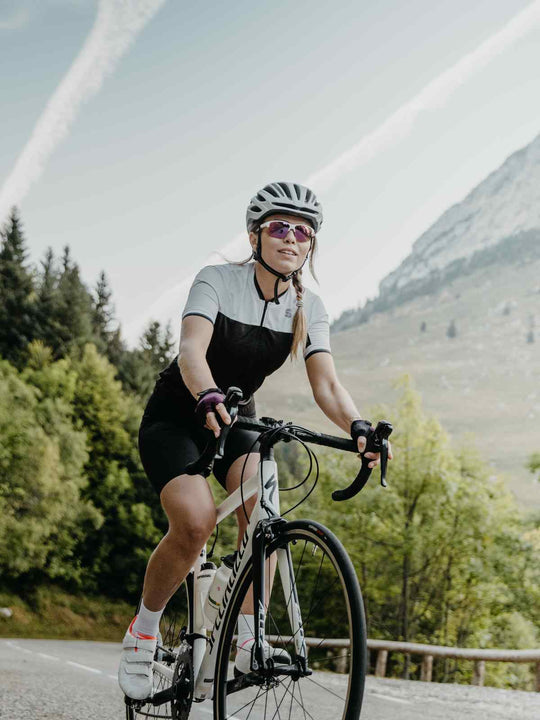 Okulary przeciwsłoneczne Julbo Split - biały/Light różowy | Spectron cat 3Cf - M - Adventure Sports
Okulary przeciwsłoneczne Julbo Split - biały/Light różowy | Spectron cat 3Cf - M - Adventure Sports