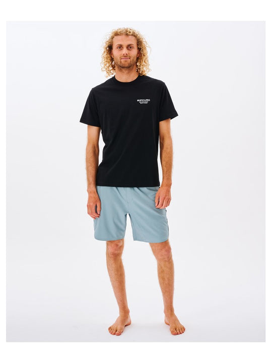 T-Shirt RIP CURL Vaporcool Rogue Tee czarny - Koszulka - Adventure Sports
T-Shirt RIP CURL Vaporcool Rogue Tee czarny - Koszulka - Adventure Sports