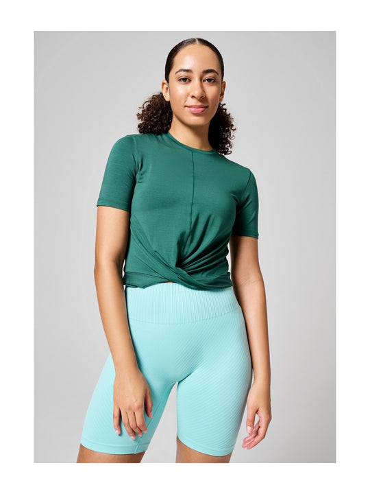 Koszulka CASALL Delight Short Wrap Tee zielony - Adventure Sports
Koszulka CASALL Delight Short Wrap Tee zielony - Adventure Sports