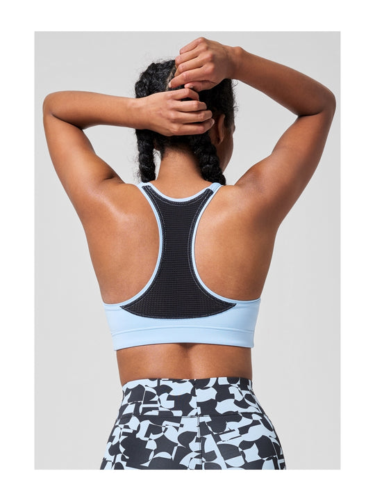 Stanik treningowy CASALL Iconic Sports Bra niebieski - Bielizna - Adventure
Stanik treningowy CASALL Iconic Sports Bra niebieski - Bielizna - Adventure