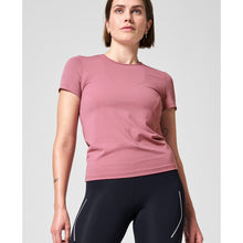 Koszulka CASALL Essential Mesh Detail Tee różowy - Adventure Sports
Koszulka CASALL Essential Mesh Detail Tee różowy - Adventure Sports