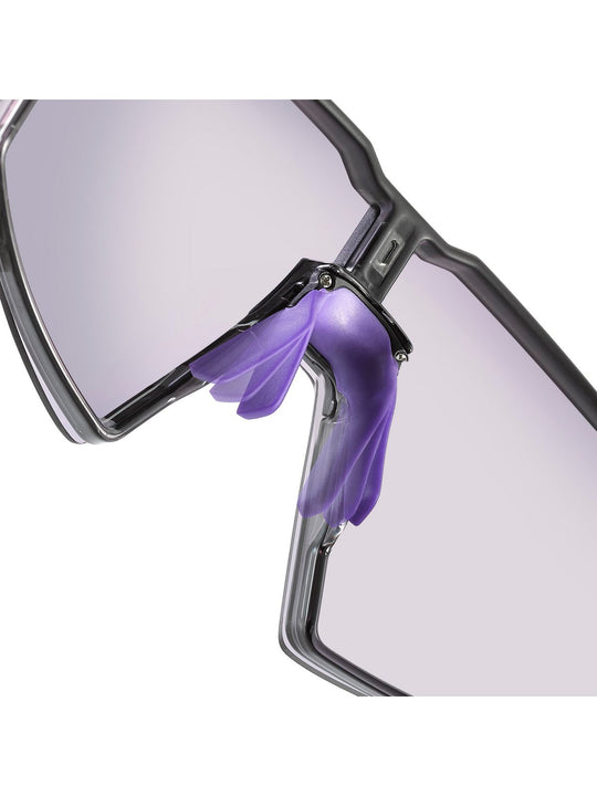 Okulary fotochromowe Julbo Edge - czarny/fioletowy | Reactiv High Contrast cat 1-3 + Sp0 - L - Adventure Sports
Okulary fotochromowe Julbo Edge - czarny/fioletowy | Reactiv High Contrast cat 1-3 + Sp0 - L - Adventure Sports