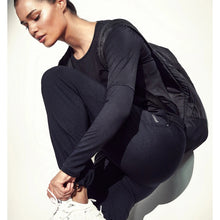 Koszulka sportowa damska CASALL Essential Mesh Detail Long Sleeve czarny - Adventure Sports
Koszulka sportowa damska CASALL Essential Mesh Detail Long Sleeve czarny - Adventure Sports