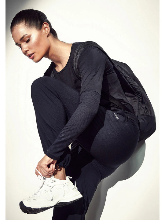 Koszulka sportowa damska CASALL Essential Mesh Detail Long Sleeve czarny - Adventure Sports
Koszulka sportowa damska CASALL Essential Mesh Detail Long Sleeve czarny - Adventure Sports