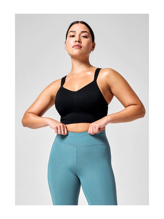 Stanik treningowy CASALL Seamless Rib Padded Sports Bra czarny - Bielizna - Adventure
Stanik treningowy CASALL Seamless Rib Padded Sports Bra czarny - Bielizna - Adventure