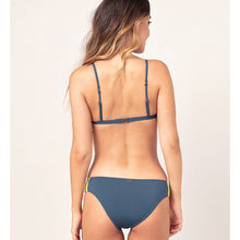 Bikini RIP CURL GOLDEN STATE TRI SET - Stroje kąpielowe - Adventure Sports
Bikini RIP CURL GOLDEN STATE TRI SET - Stroje kąpielowe - Adventure Sports