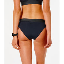 Dół Bikini RIP CURL Mirage Ultimate Good Pant - czarny - Stroje kąpielowe - Adventure Sports
Dół Bikini RIP CURL Mirage Ultimate Good Pant - czarny - Stroje kąpielowe - Adventure Sports