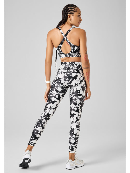 Legginsy CASALL Ultra High Waist Printed Tights - Adventure Sports
Legginsy CASALL Ultra High Waist Printed Tights - Adventure Sports