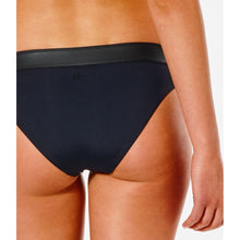 Dół Bikini RIP CURL Mirage Ultimate Good Pant - czarny - Stroje kąpielowe - Adventure Sports
Dół Bikini RIP CURL Mirage Ultimate Good Pant - czarny - Stroje kąpielowe - Adventure Sports