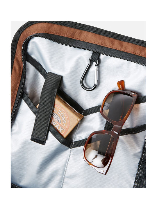 Torba z workiem RIP CURL Search Duffle 45L Searchers brązowe - TU - Adventure Sports
Torba z workiem RIP CURL Search Duffle 45L Searchers brązowe - TU - Adventure Sports