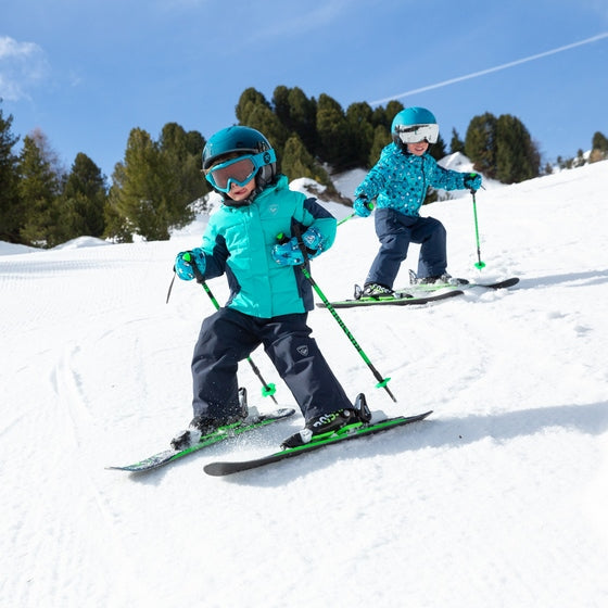 Jak dobrze dobrać buty narciarskie dla dziecka?