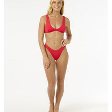 Majtki kąpielowe RIP CURL Premium Surf Hi Leg Skimpy czerwone
