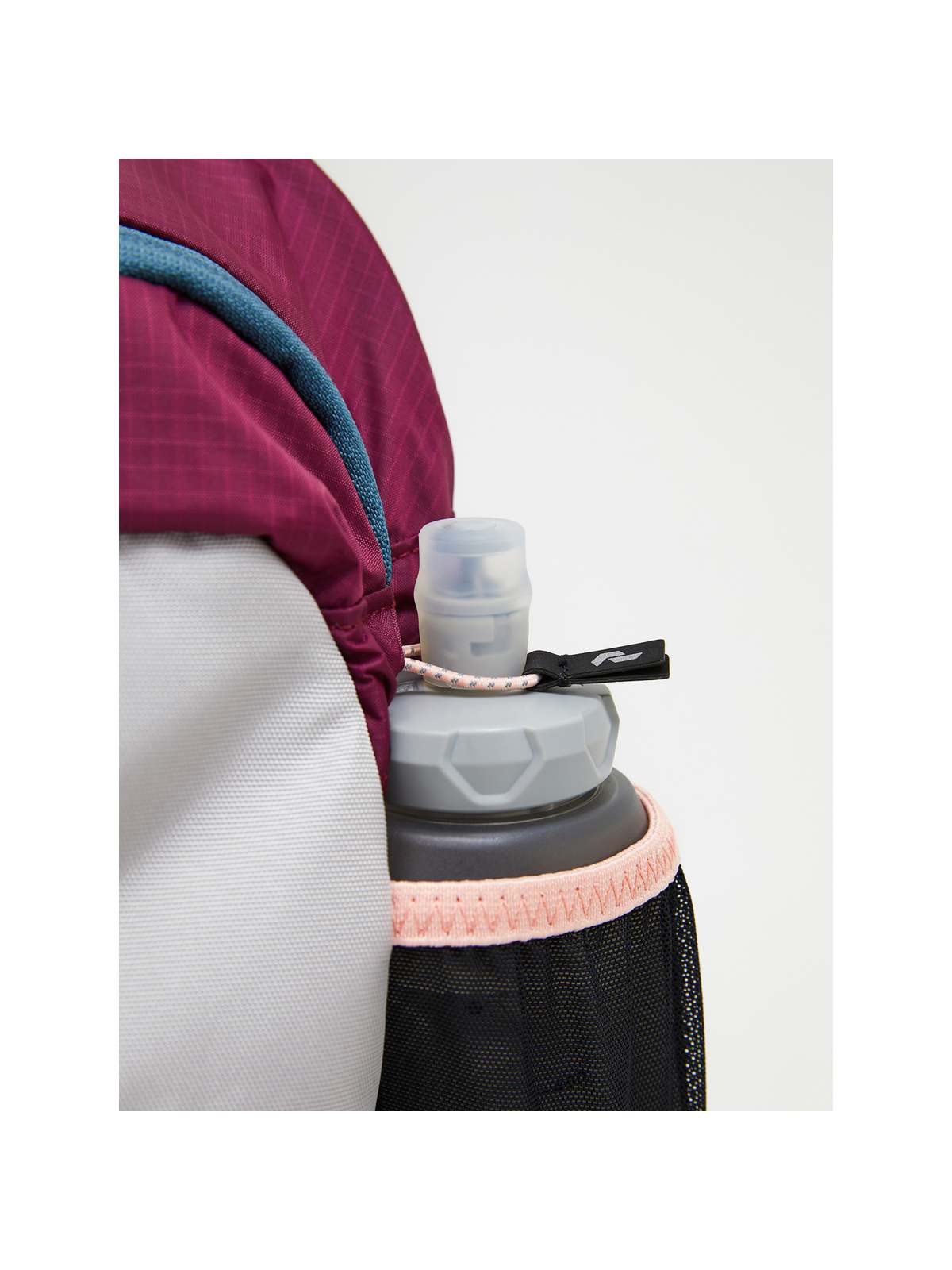 Nerka PEAK PERFORMANCE Outdoor Slingbag bordowy
