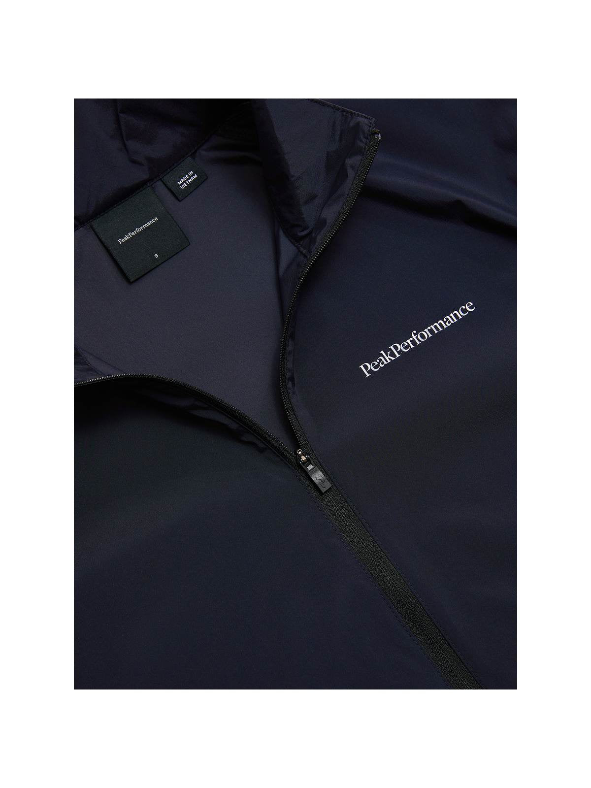 adventuresports kurtka-peak-performance-w-wind-crew-czarny-g80203010-050 detail