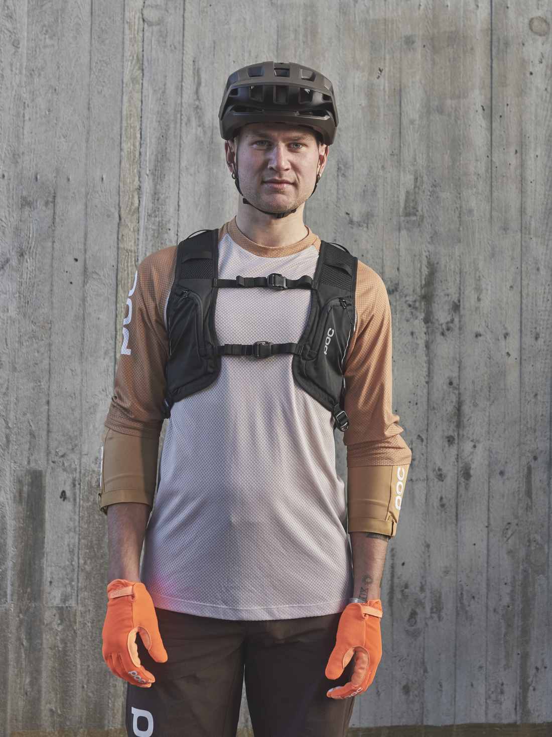 Plecak rowerowy POC COLUMN VPD Backpack 13L - czarny