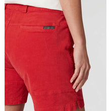 Szorty damskie SAIL RACING W Grinder Corduroy Shorts czerwone
