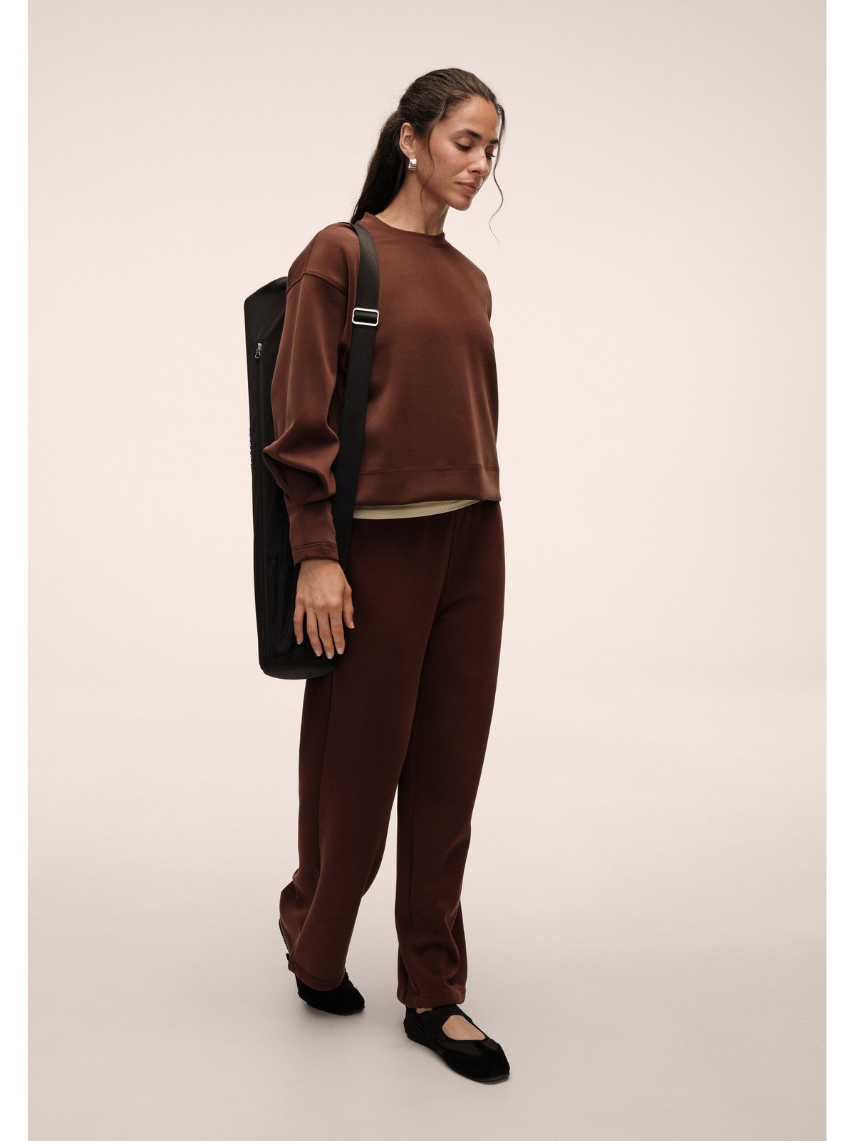 Spodnie damskie CASALL Peachy Straight Leg Jogger brązowe