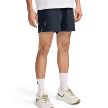 Szorty do biegania ON RUNNING Essential Shorts granatowy
