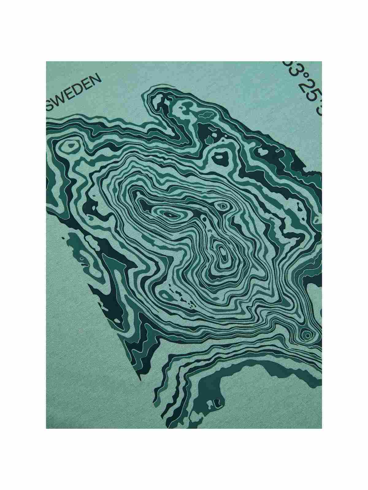 adventuresports koszulka-peak-performance-m-explore-graphic-tee-g79744320-g68 detail1