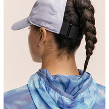 Czapka CASALL Performance High Ponytail Cap kolor niebieski
