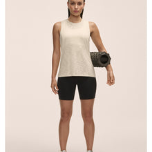 Koszulka treningowa damska treningowa CASALL Soft Texture Tank kolor beżowy
