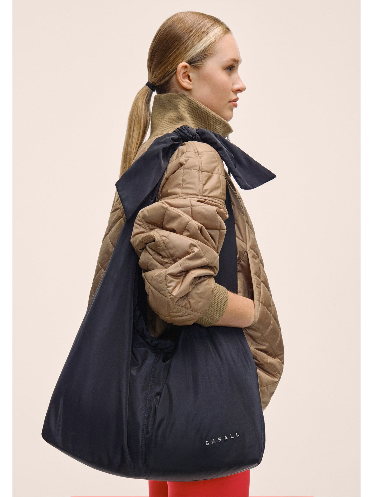 Kurtka damska CASALL Nordic Quilted Jacket kolor brązowy