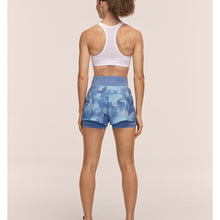 Szorty CASALL Breeze Printed Running Short kolor granatowy
