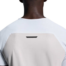 Koszulka do biegania męska On Performance-T biały
