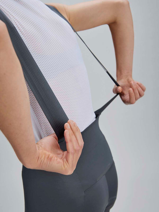 Spodenki rowerowe damskie POC W's Raceday Bib Shorts szare
