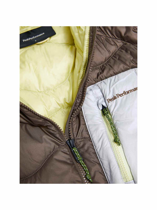 Kamizelka damska PEAK PERFORMANCE Helium Utility Down Vest brązowa
