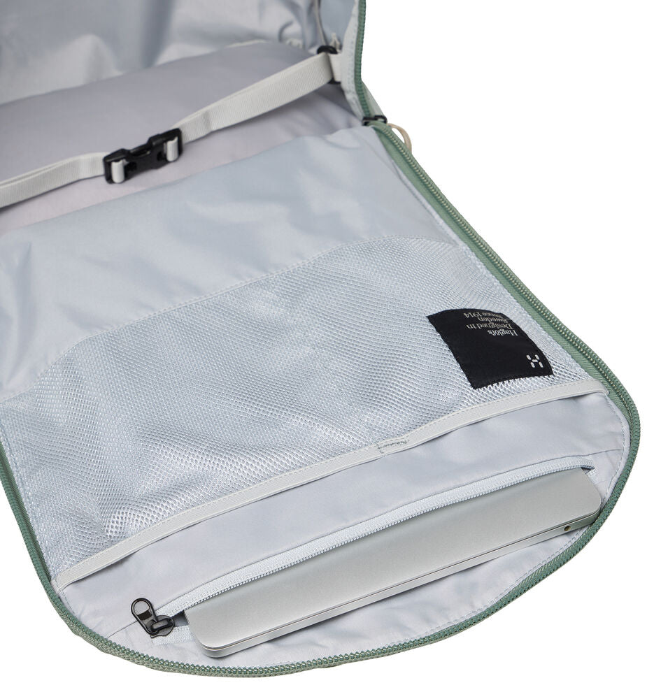 Torba HAGLÖFS Magma 42L dew green/chlorophyll green