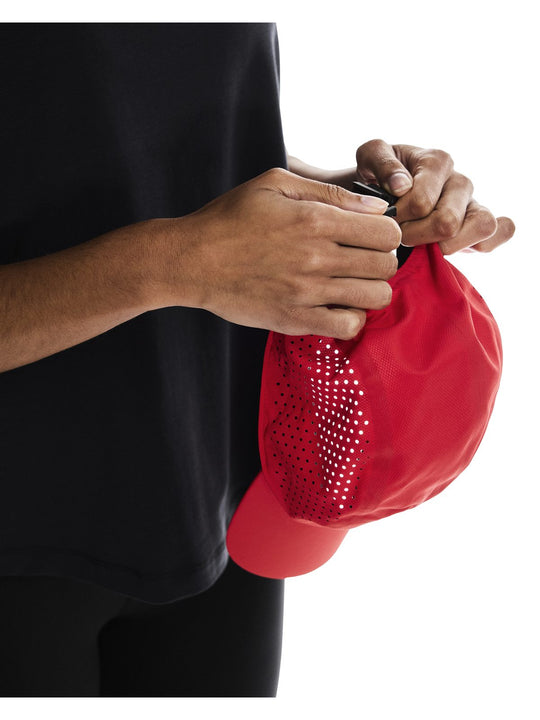 Czapka z daszkiem ON RUNNING Lightweight Cap czerwony
