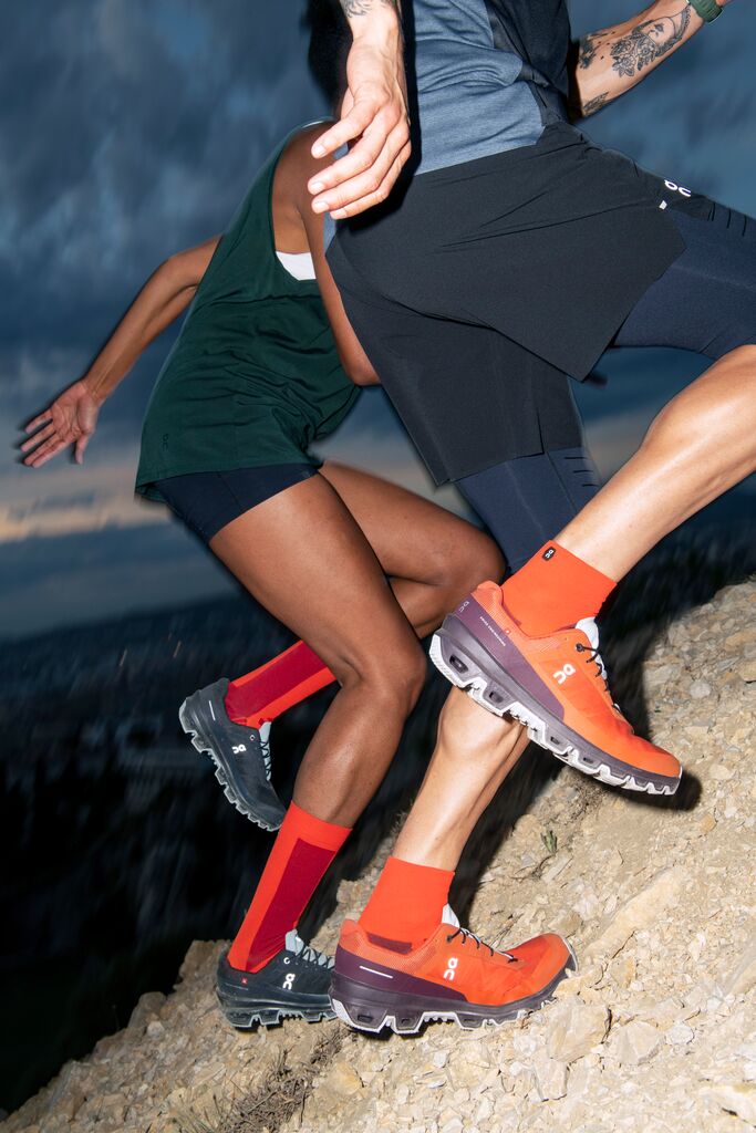 Buty trailowe męskie ON RUNNING CLOUDVENTURE - ceglaste