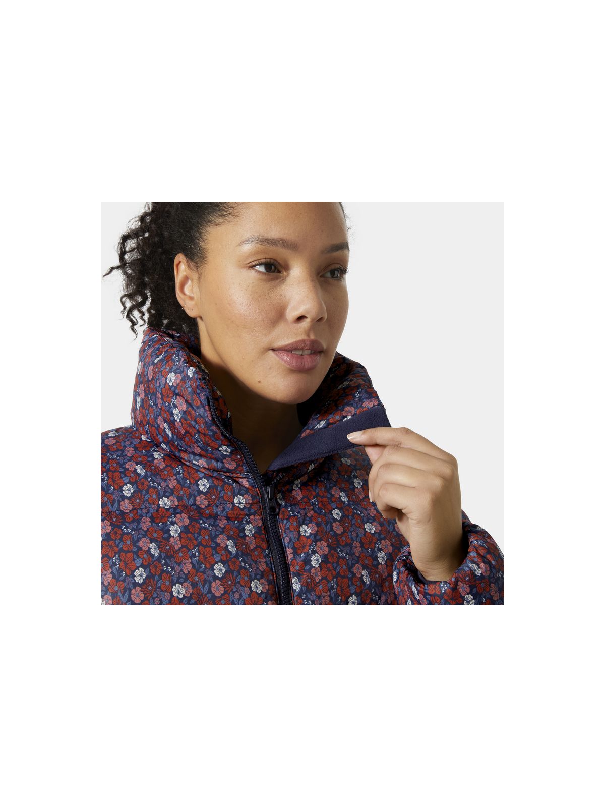 Kurtka damska HELLY HANSEN W Jade Puffer Jacket kolor granatowy
