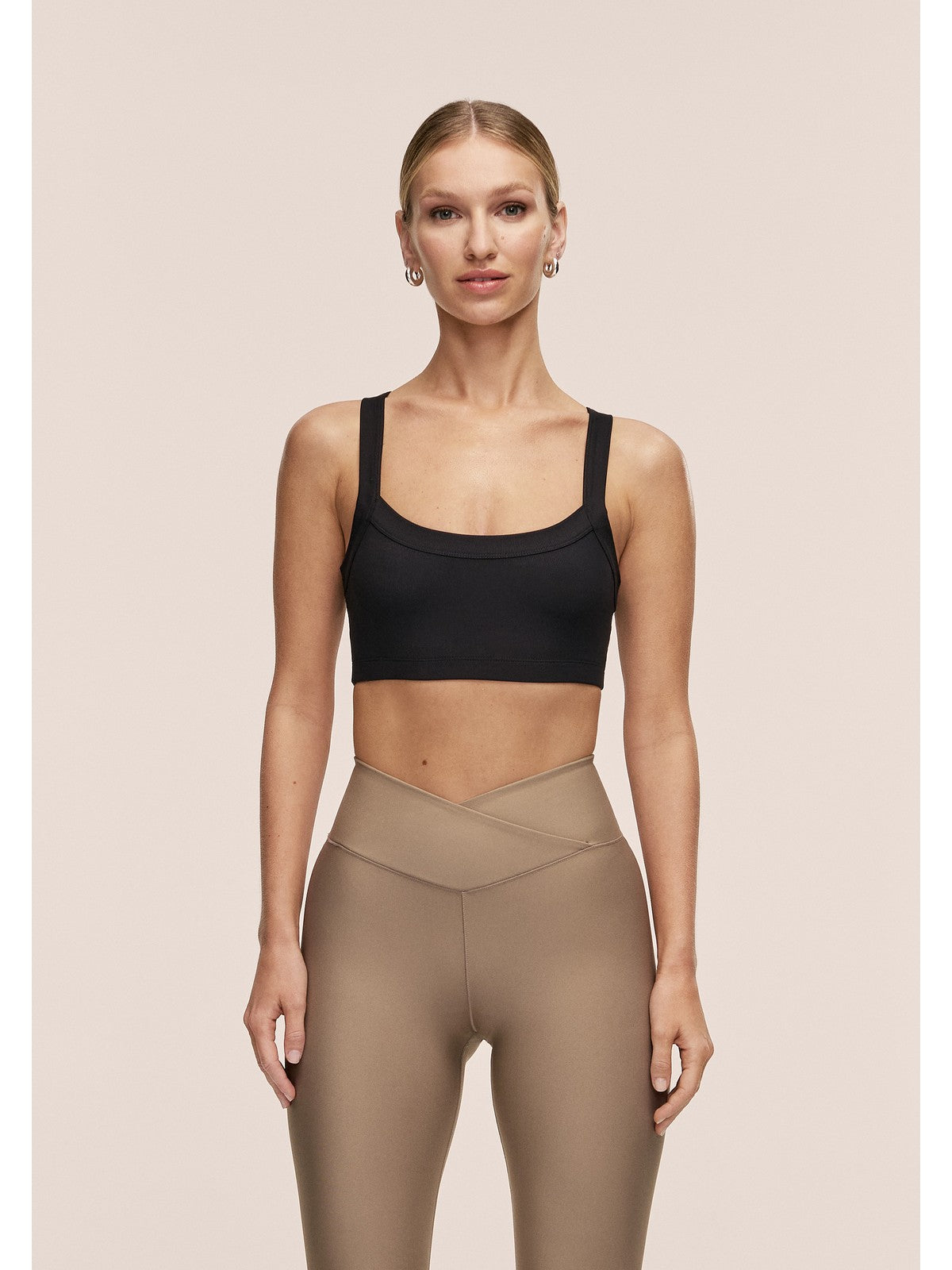 Top damski CASALL Defined Rib Sport Top kolor czarny