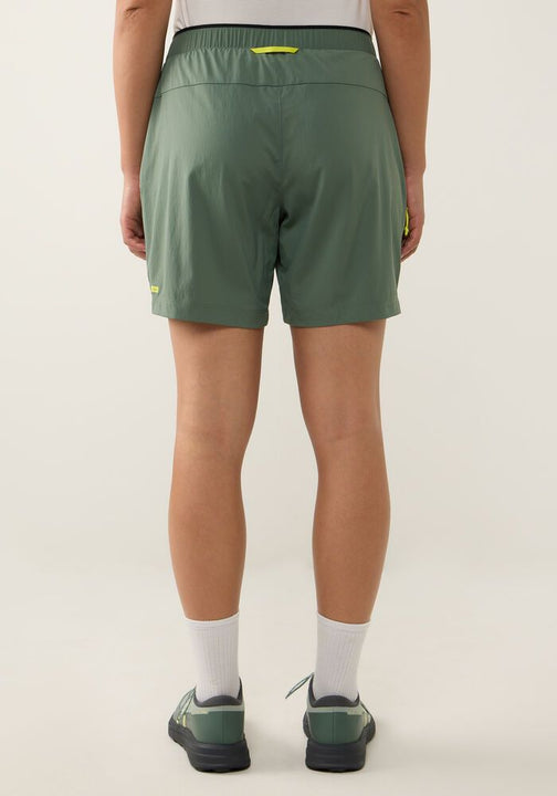Szorty HAGLÖFS L.I.M Fuse II Shorts Women chlorophyll green
