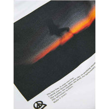 Koszulka PEAK PERFORMANCE M Graphic LS Tee biały - Adventure Sports
