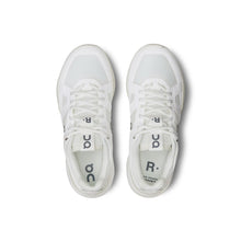 Buty do gry w tenisa damskie On THE ROGER Clubhouse Pro biały
