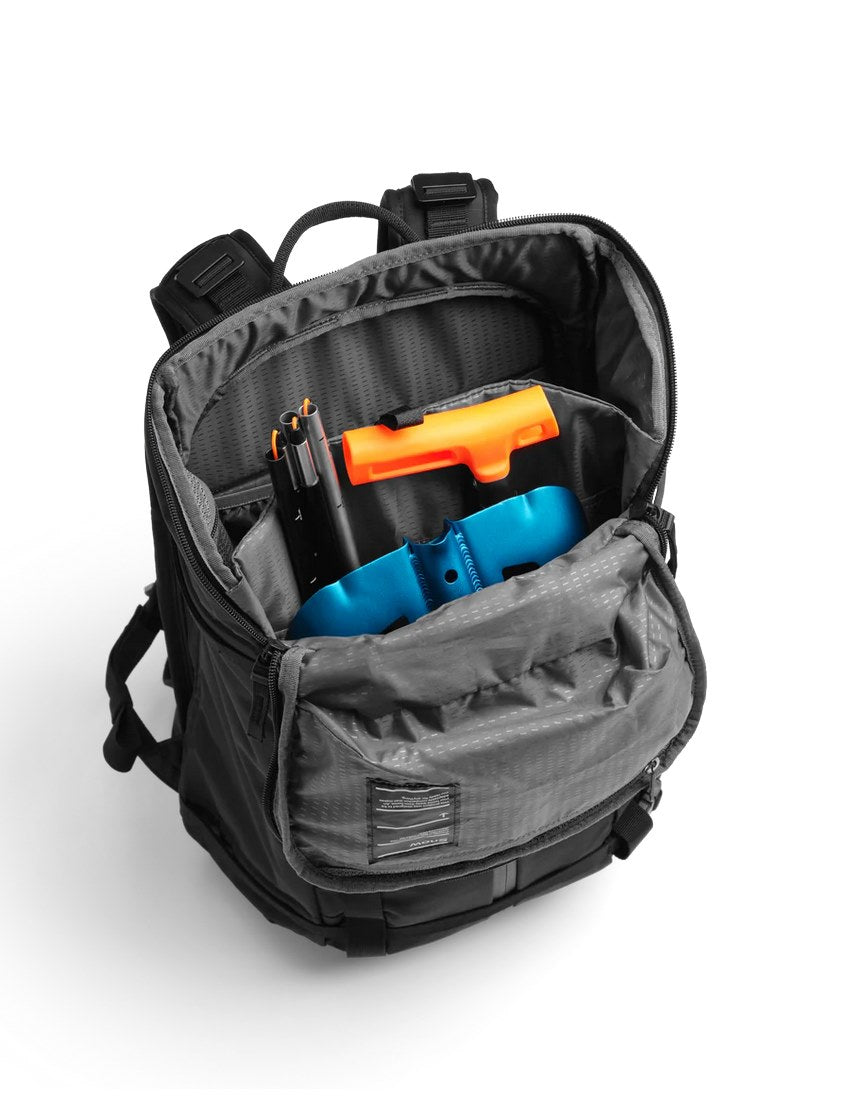 Plecak narciarski Db™ Backcountry Backpack 25L Black Out