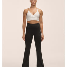 Spodnie damskie Casall Soft Touch Flared Pants czarny
