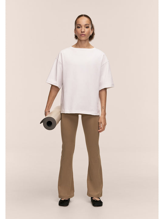Spodnie damskie CASALL Soft Touch Flared Pants kolor zielony
