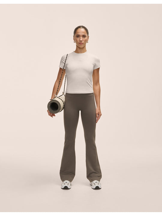 Koszulka treningowa damska CASALL Cotton Blend Slim Tee kolor biały
