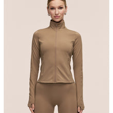 Kurtka damska CASALL Soft Touch Zip Jacket kolor zielony
