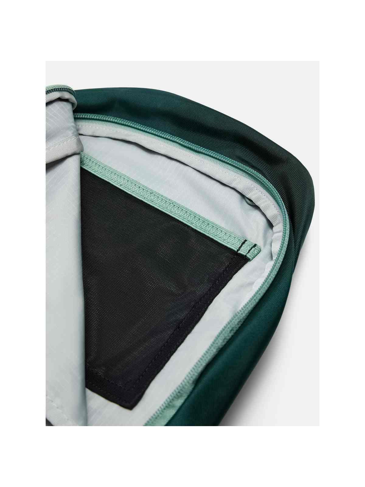 adventuresports torba-peak-performance-outdoor-crossbody-bag-g80423040-45z tyl
