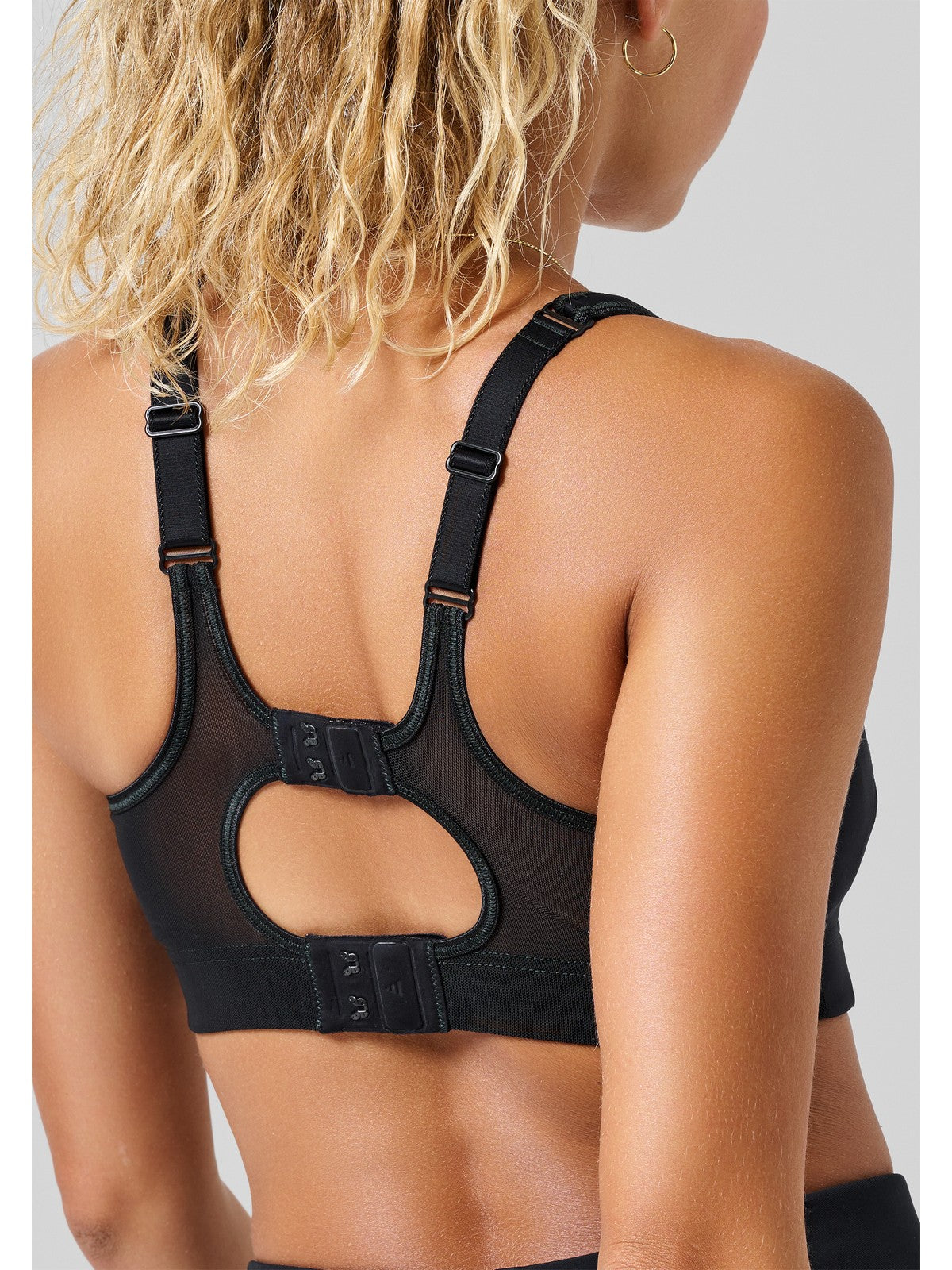 Stanik sportowy CASALL High Impact Sports Bra kolor czarny
