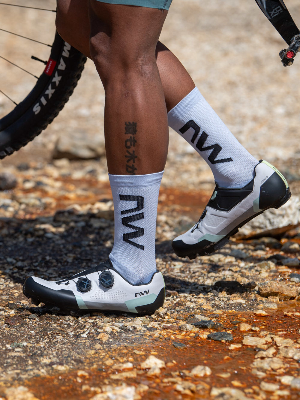 Buty rowerowe MTB NORTHWAVE Extreme XT szare