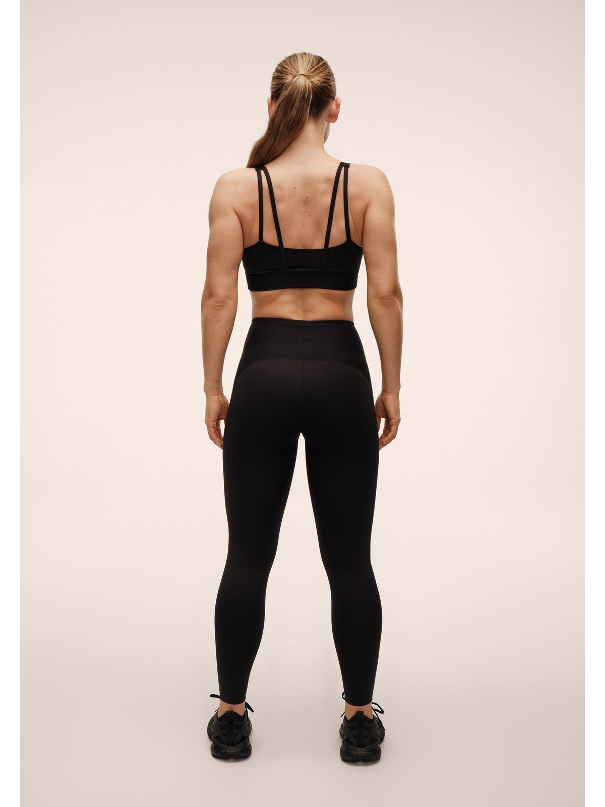Legginsy damskie CASALL Brace Rib High Waist Tights czarne